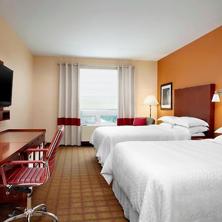 Four Points By Sheraton Calgary Airport Exteriér fotografie
